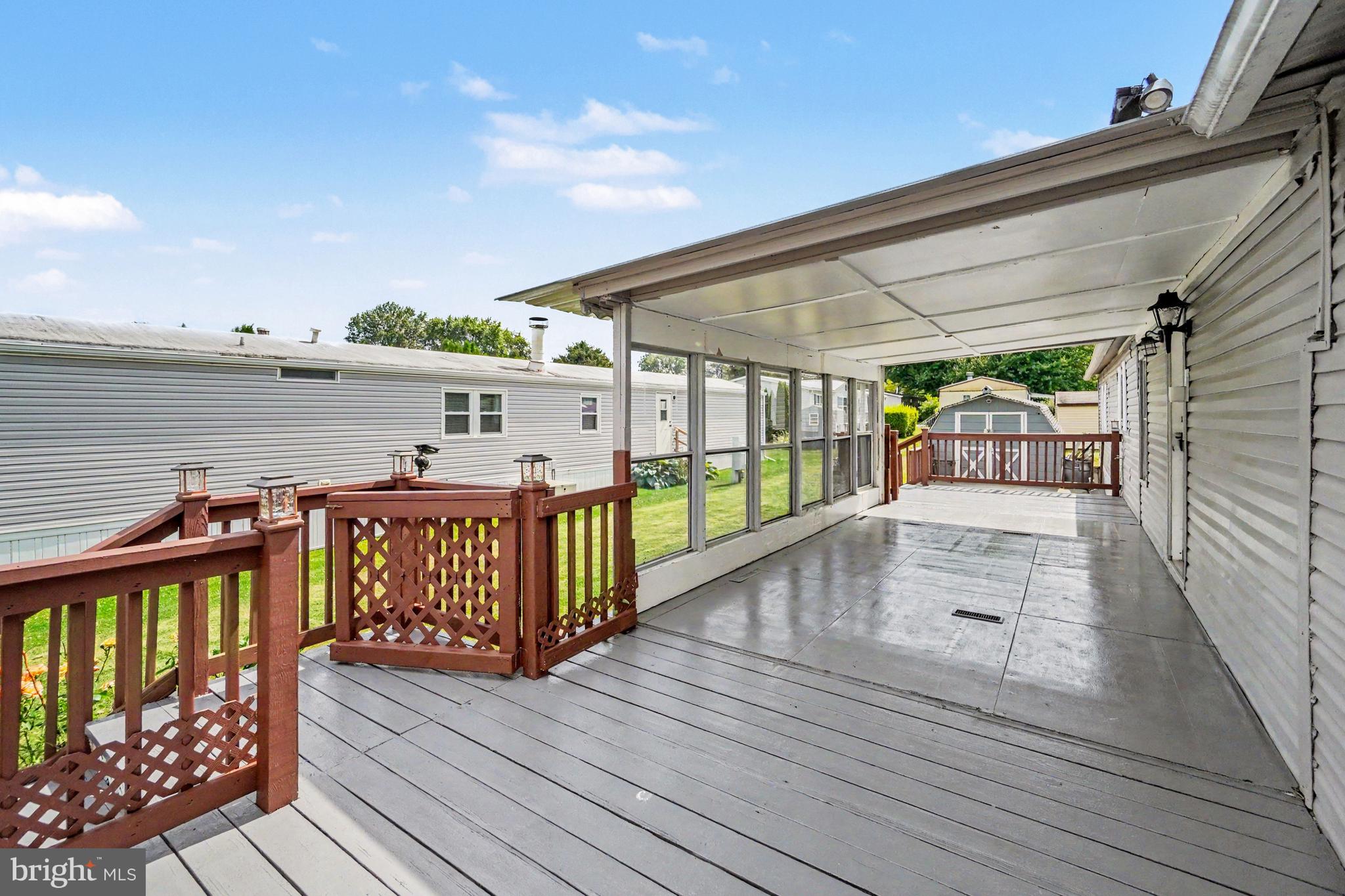 NORTHCRES ACRES MHP - Residential