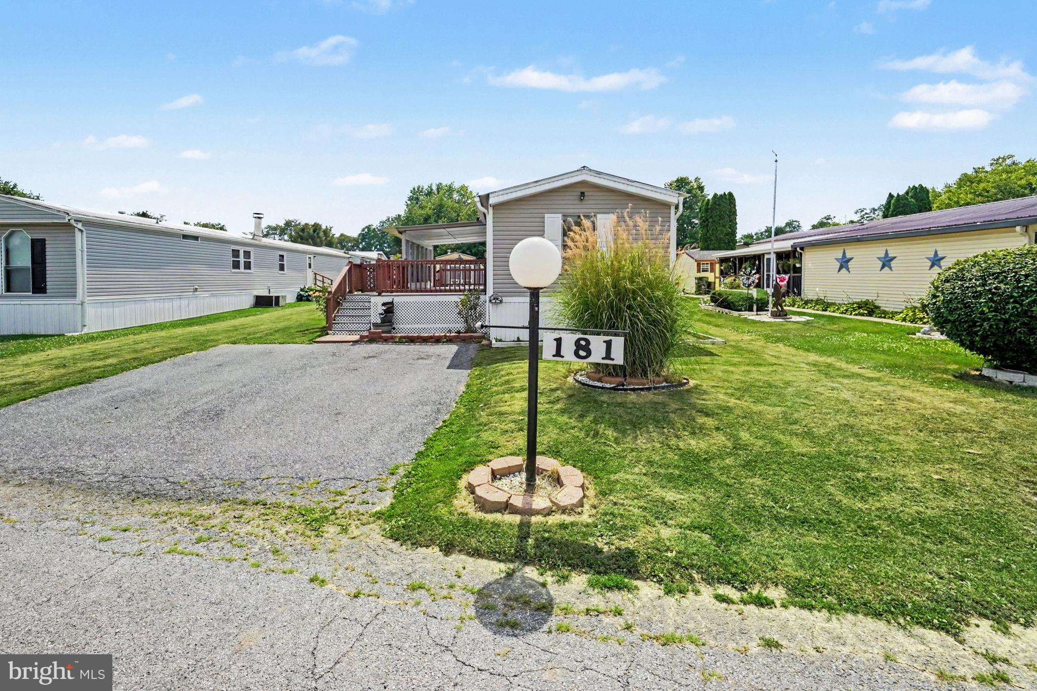 NORTHCRES ACRES MHP - Residential