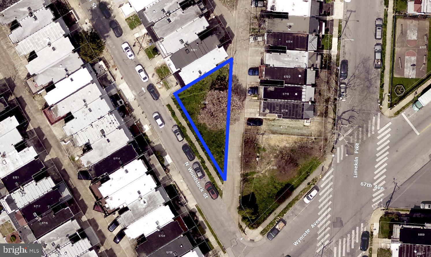 WEST OAK LANE - Land