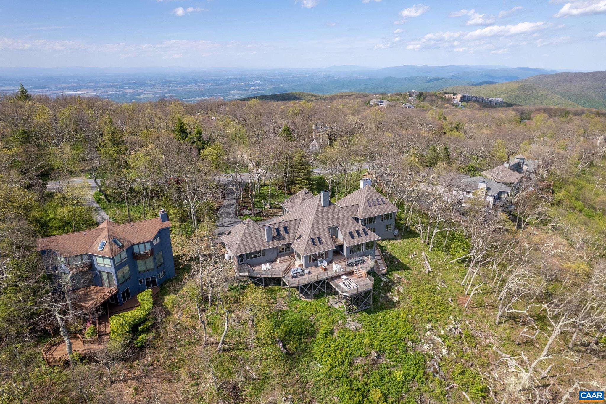 WINTERGREEN RESORT - Residential