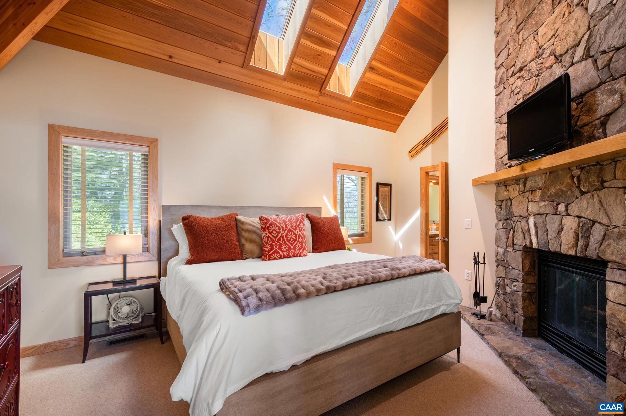 WINTERGREEN RESORT - Residential