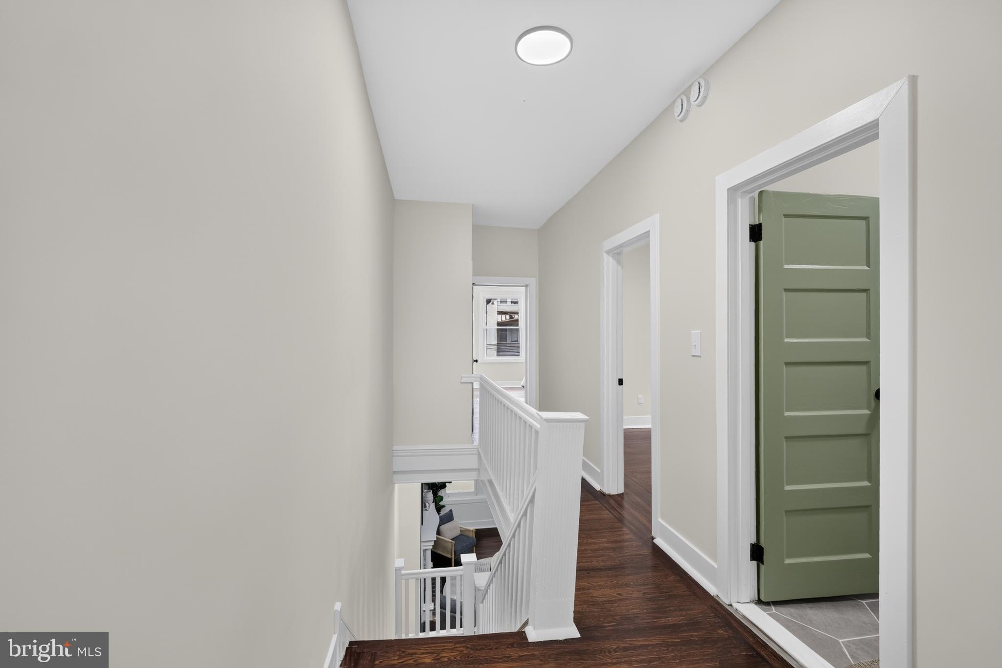 WALNUT HILL - Residential