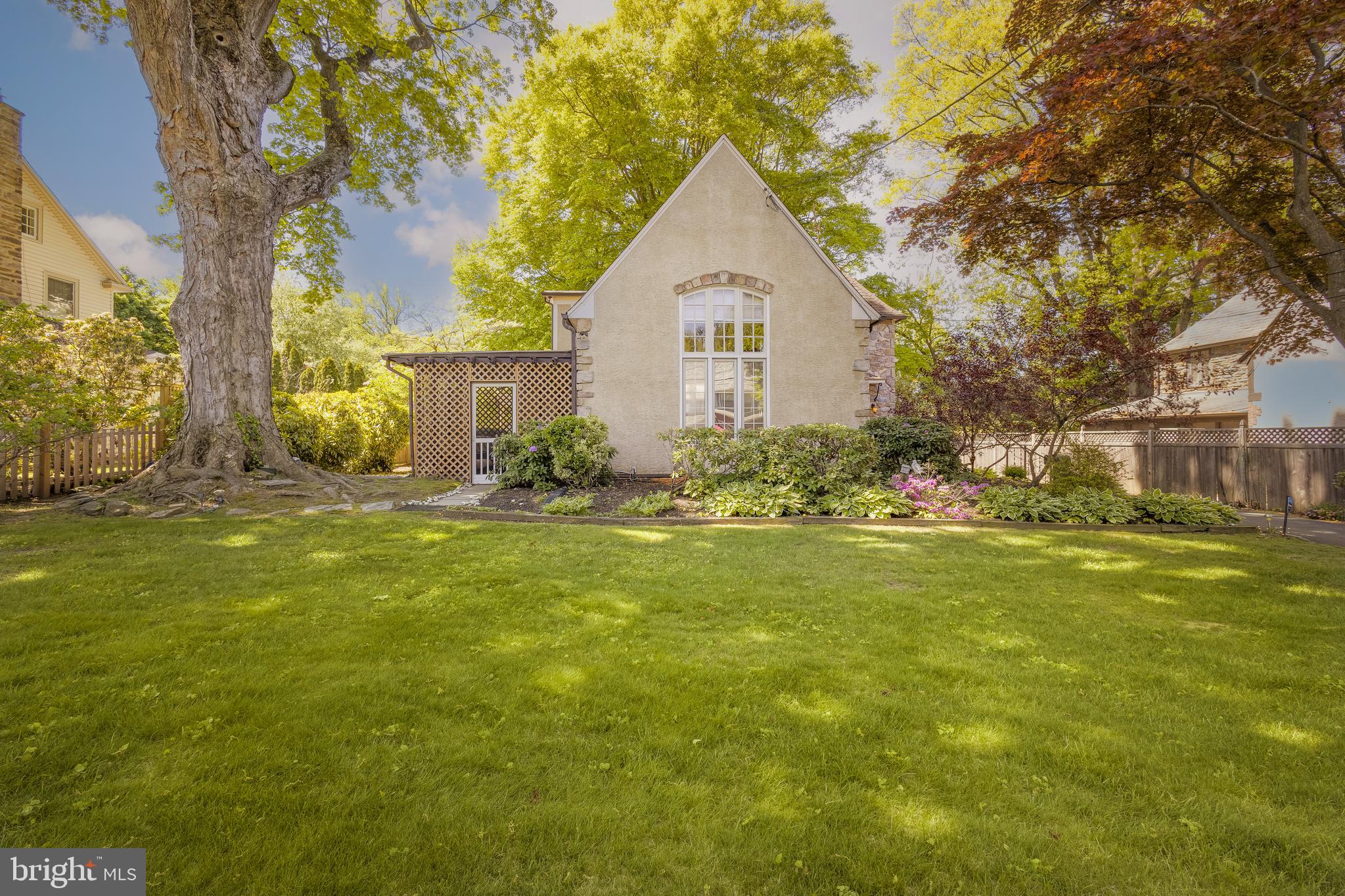 ELKINS PARK - Residential