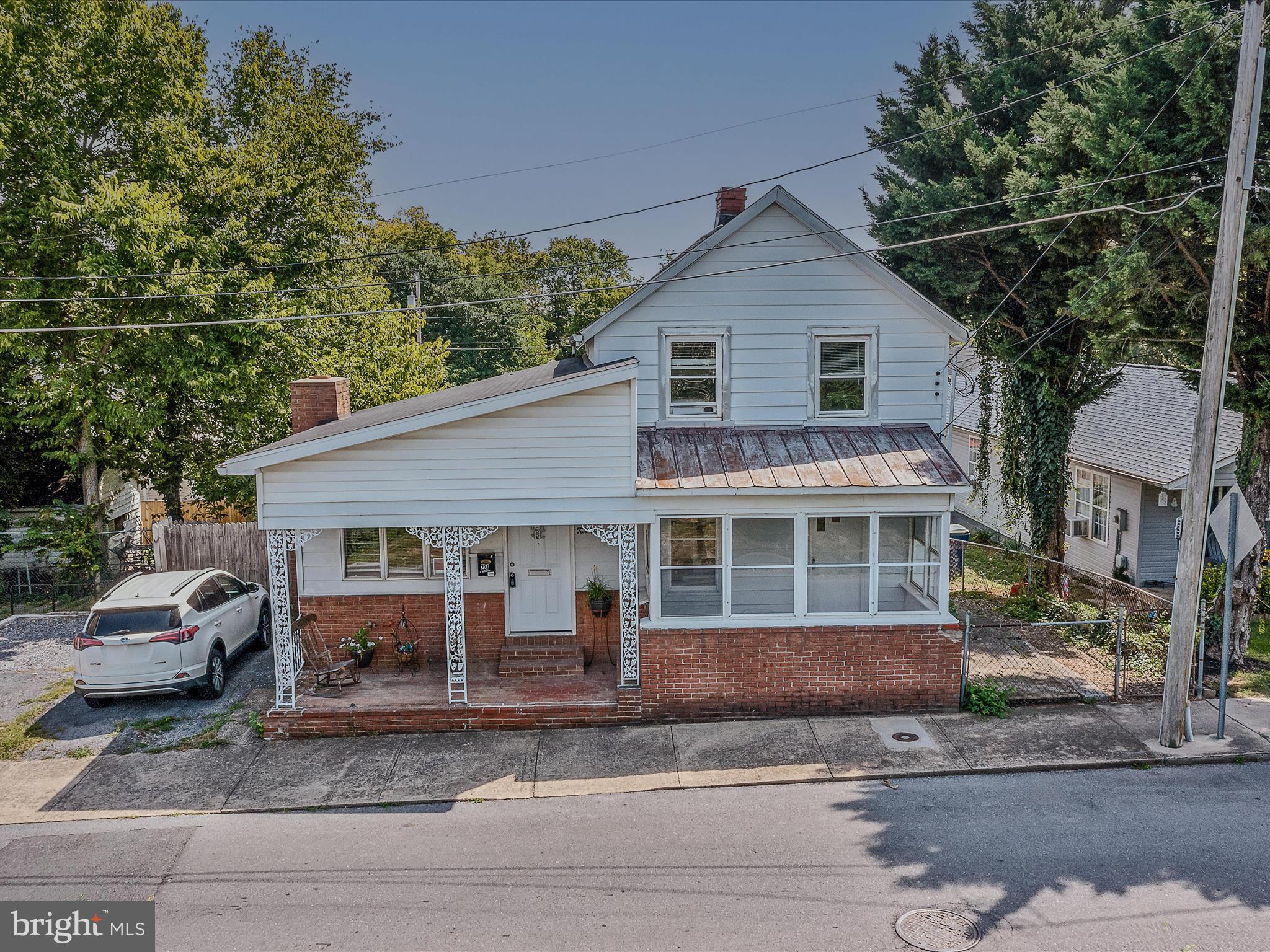 MARTINSBURG CITY - Residential