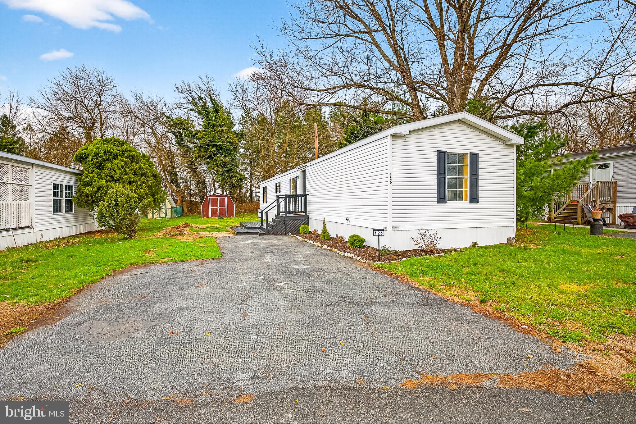VILLAGE BROOK - Residential