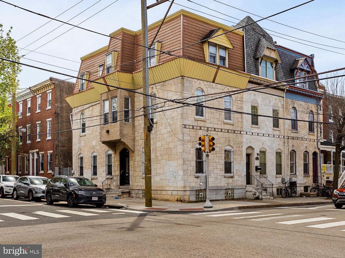 POWELTON VILLAGE - Residential Income