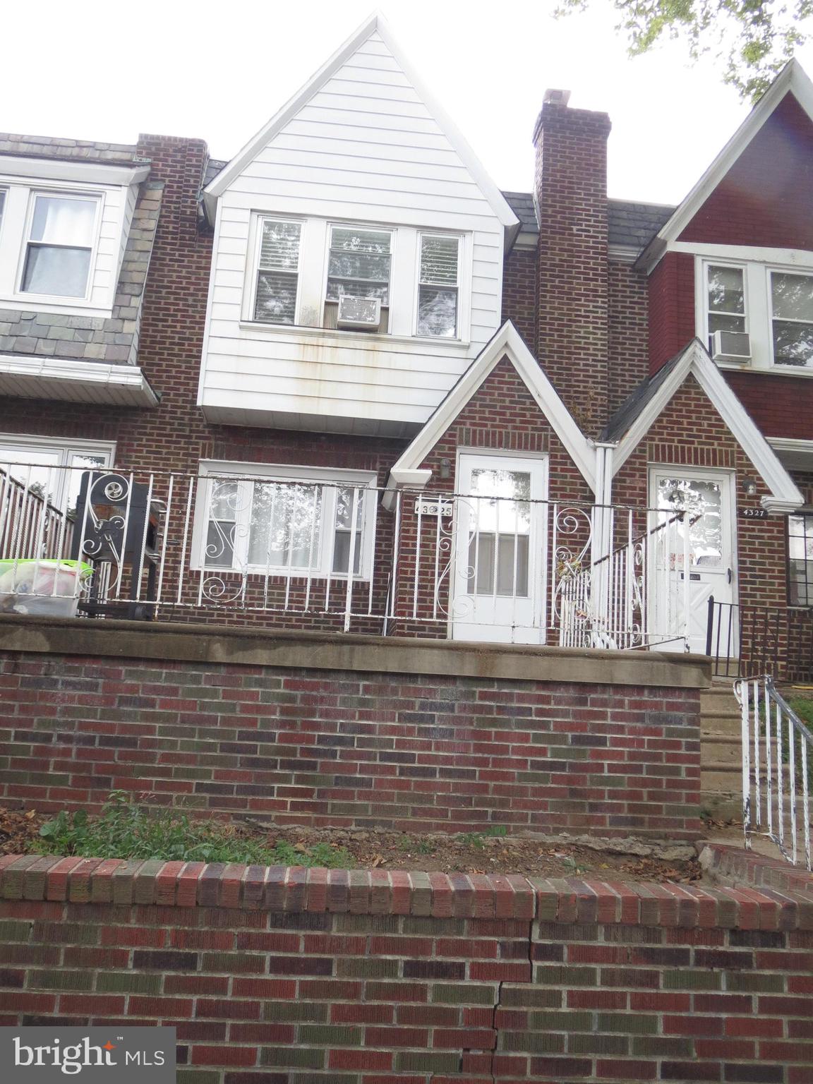 MAYFAIR (EAST) - Residential