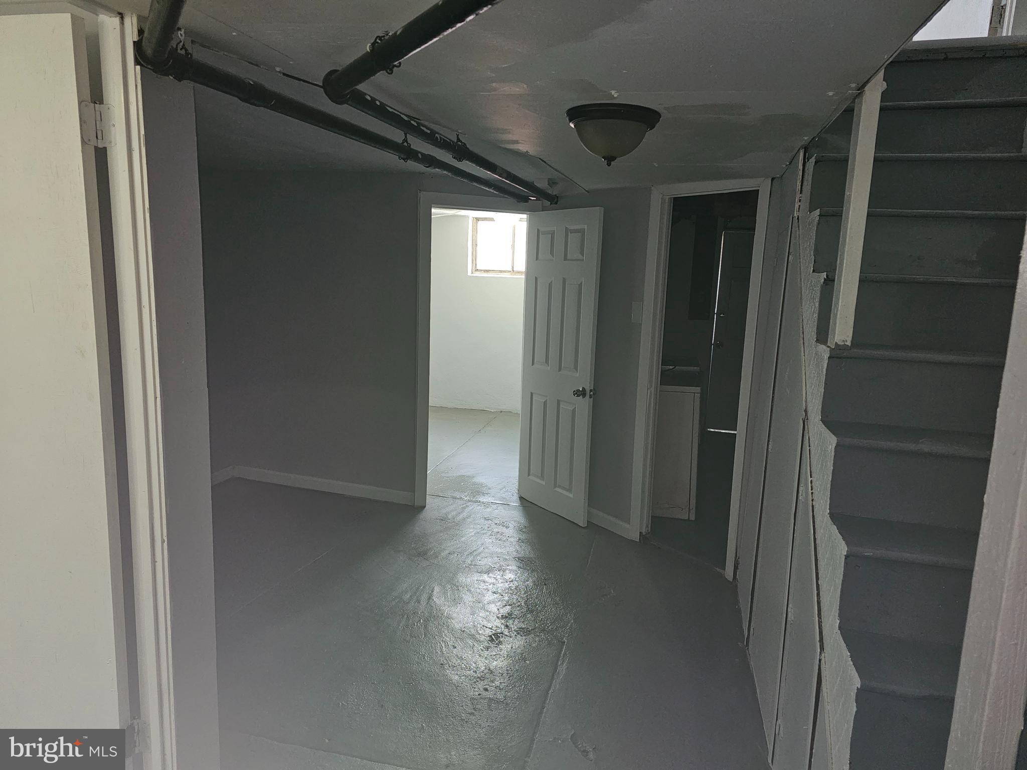 MAYFAIR (EAST) - Residential