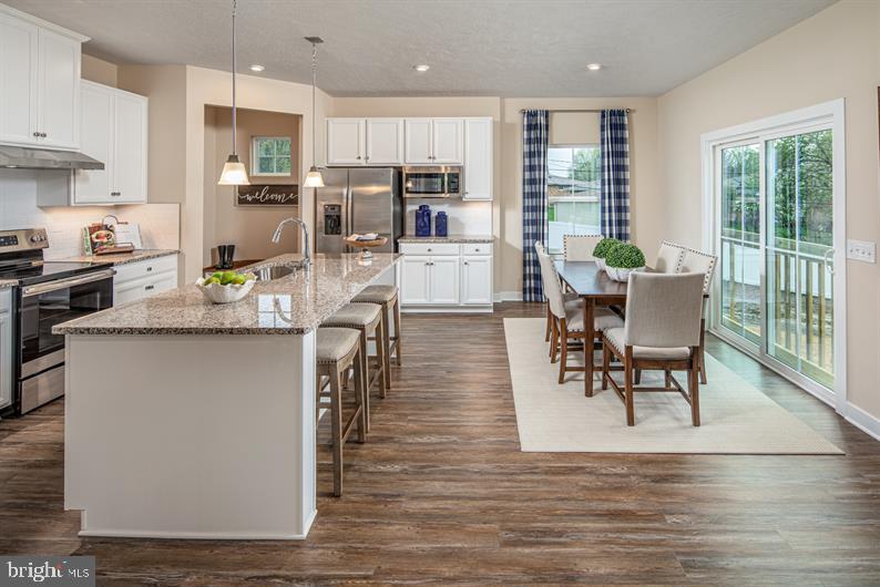 GREEN LANE MEADOWS - Residential