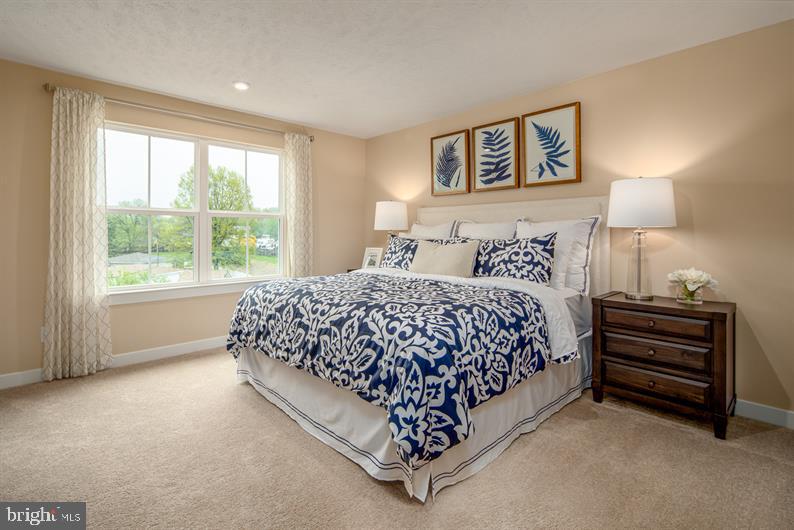 GREEN LANE MEADOWS - Residential