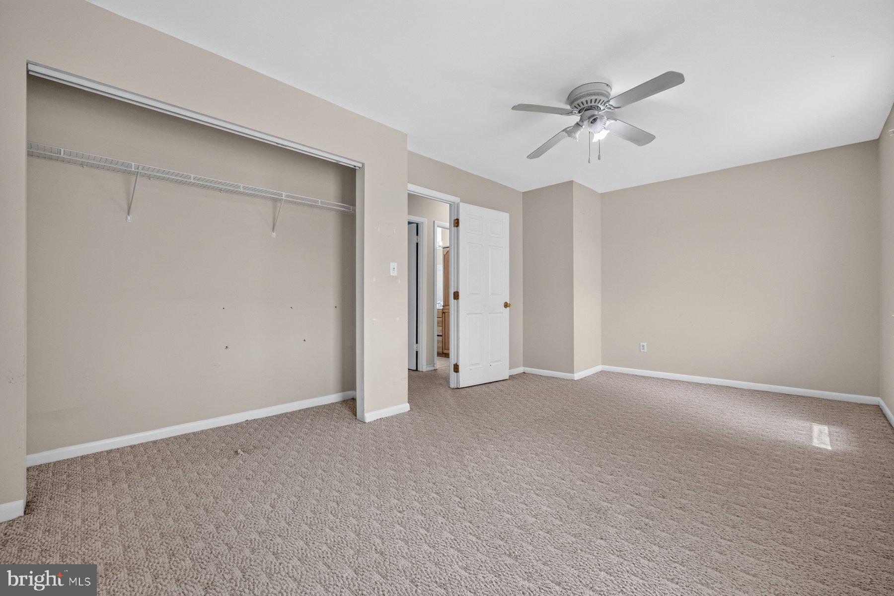 QUEENS PARK - Residential