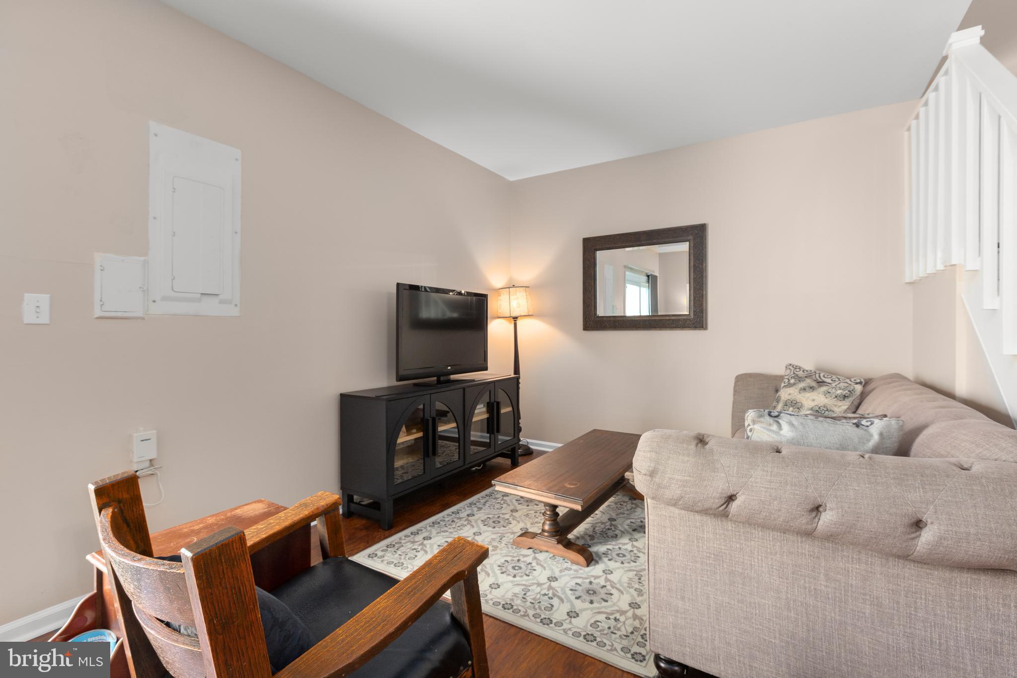 MILL GARDEN - Residential