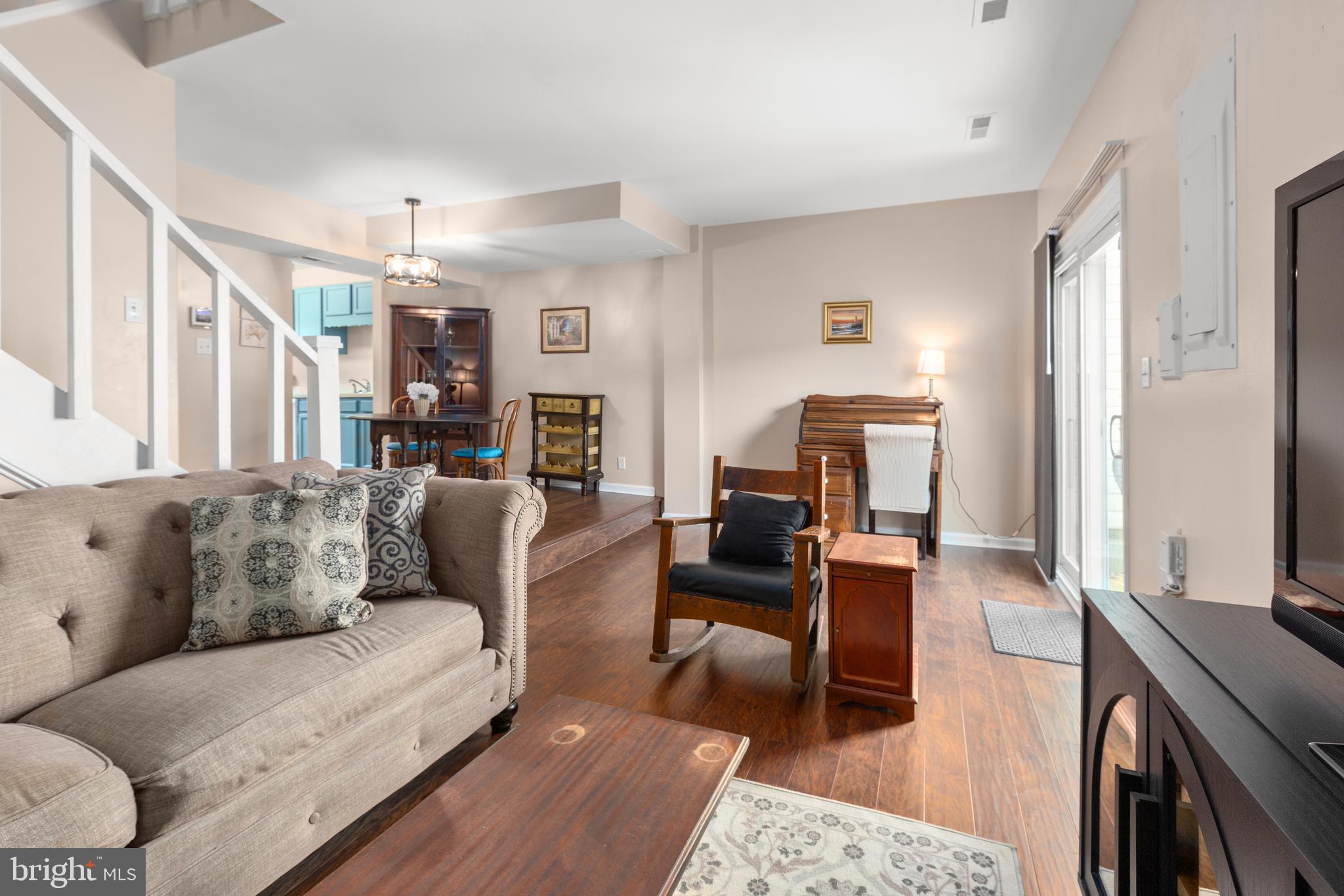 MILL GARDEN - Residential