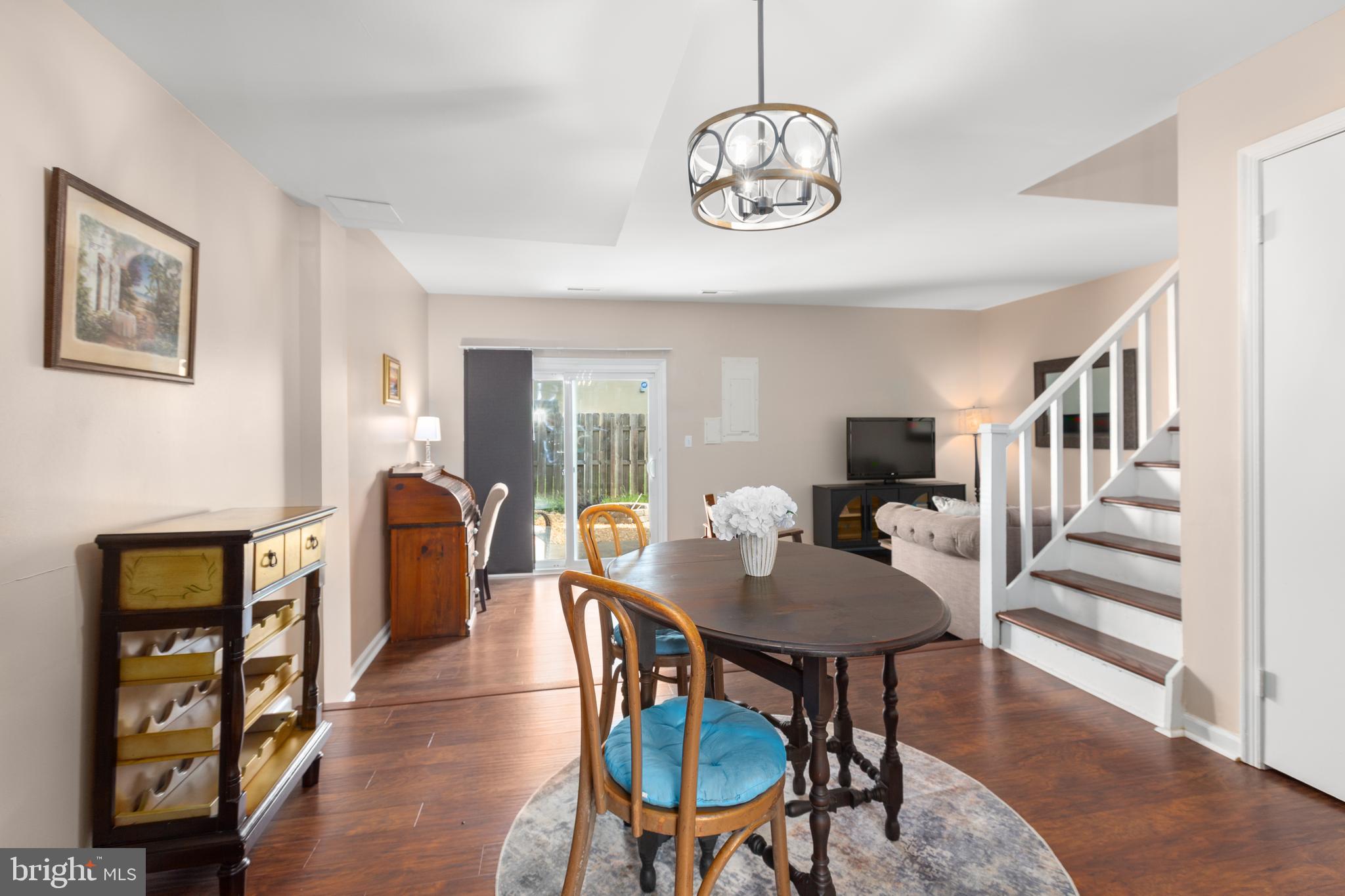 MILL GARDEN - Residential