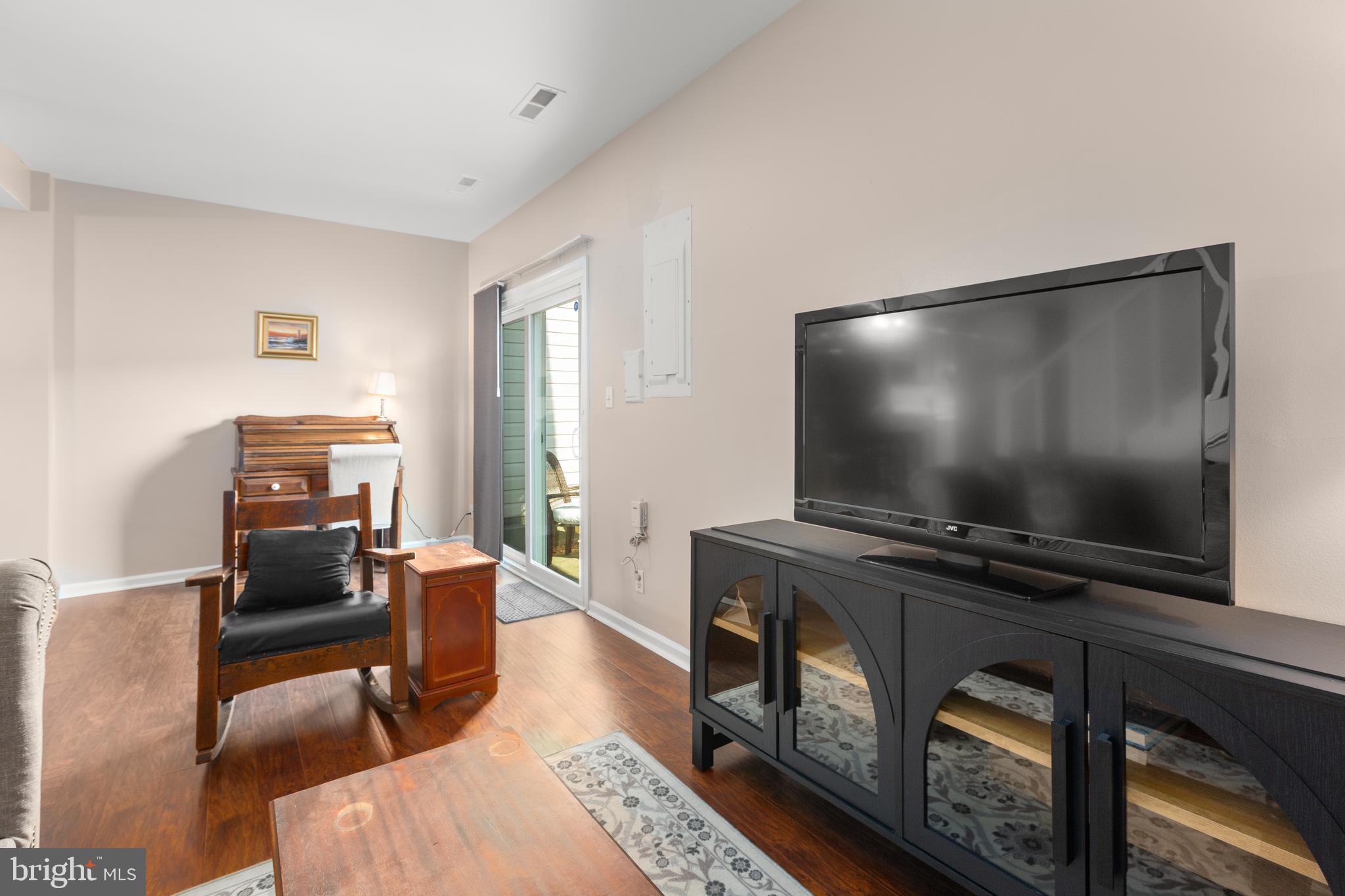 MILL GARDEN - Residential