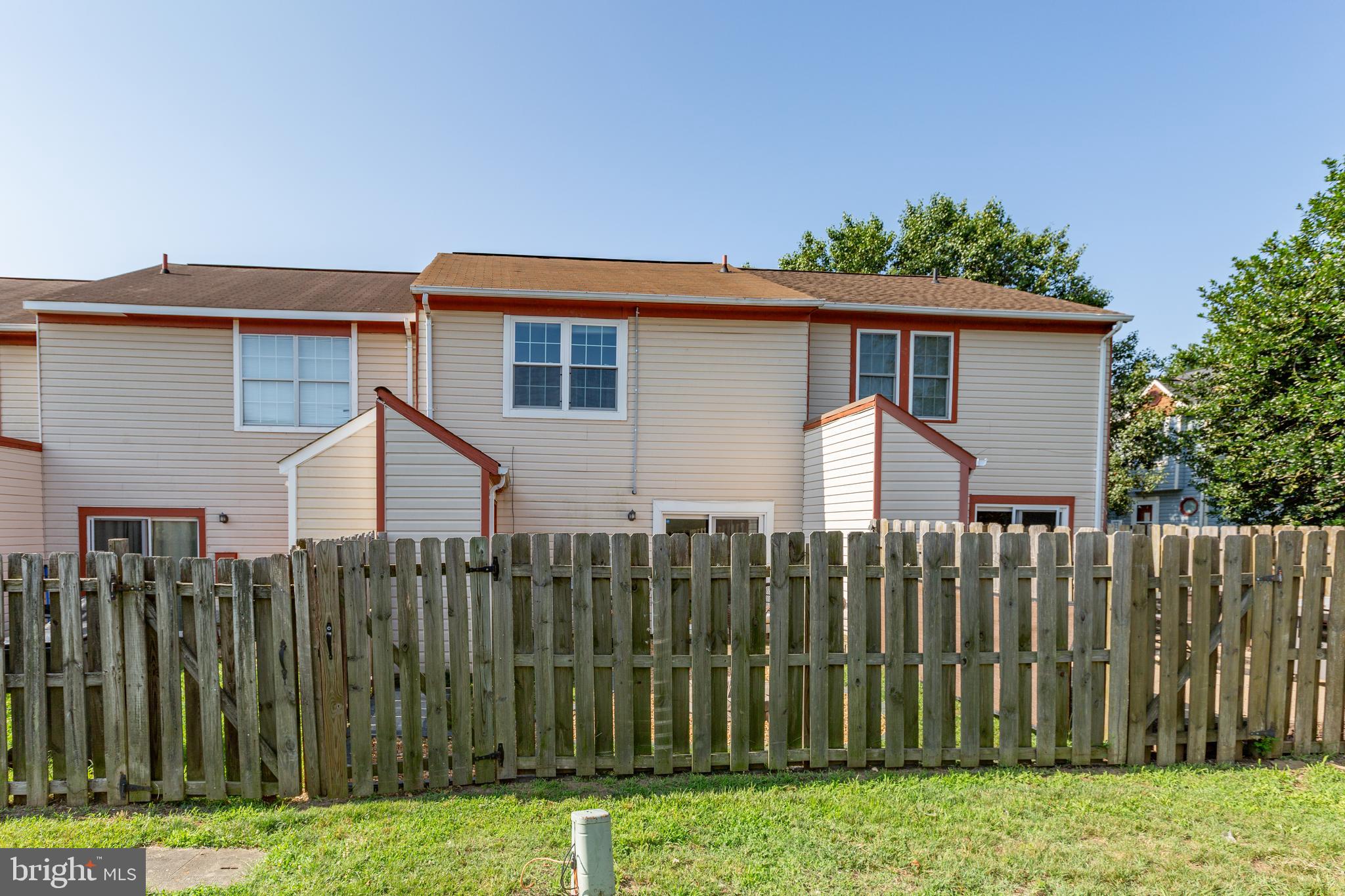 MILL GARDEN - Residential