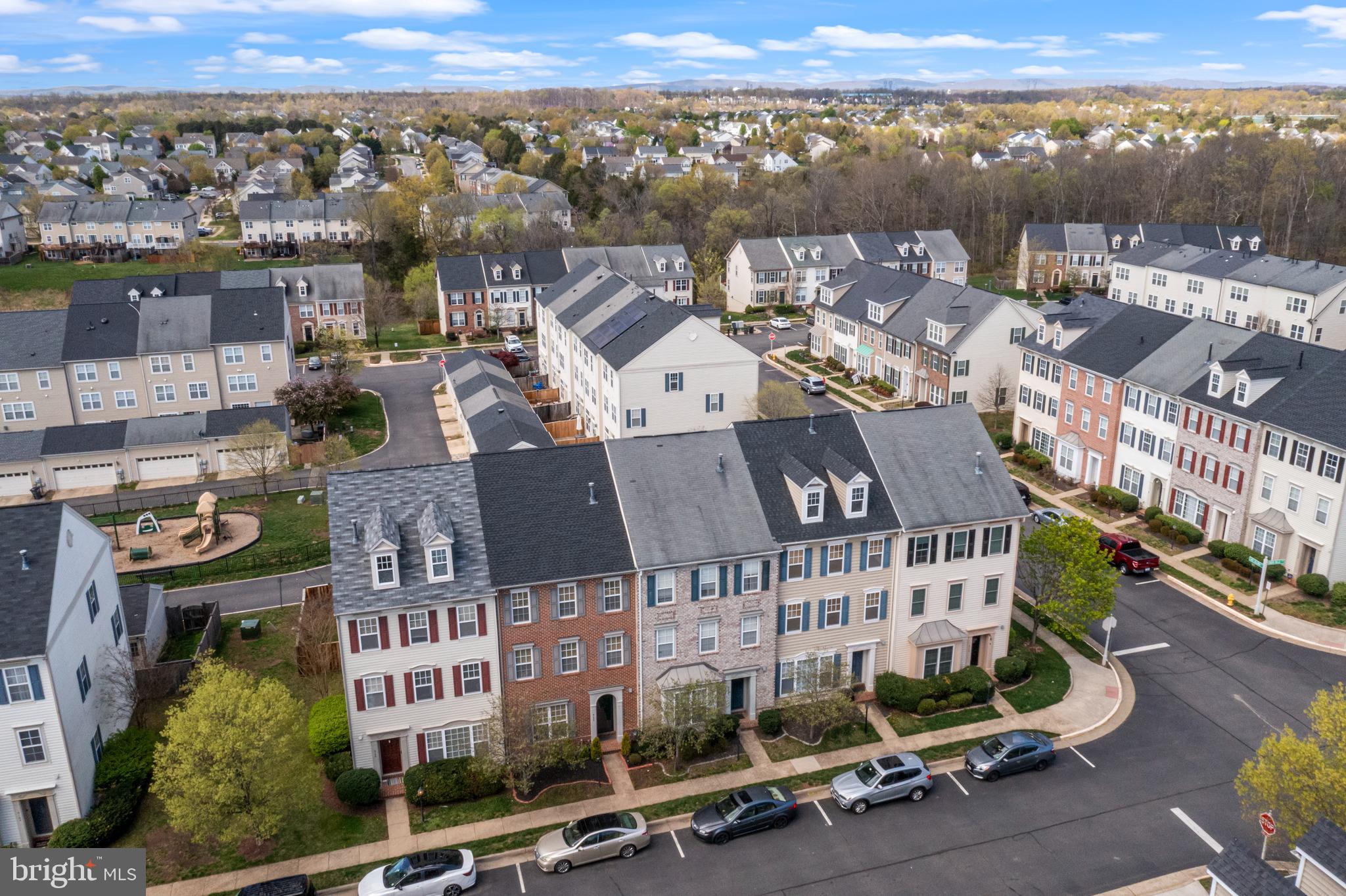 PEMBROOKE - Residential