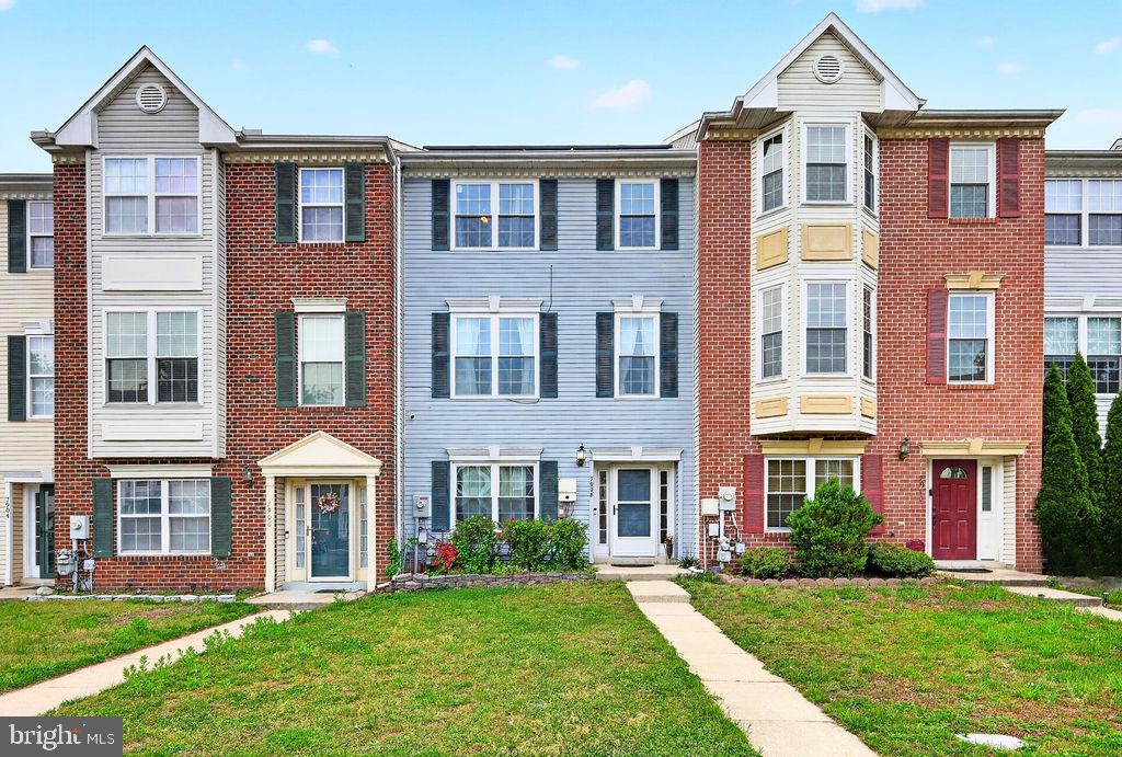 QUAIL RUN SOUTH - Residential