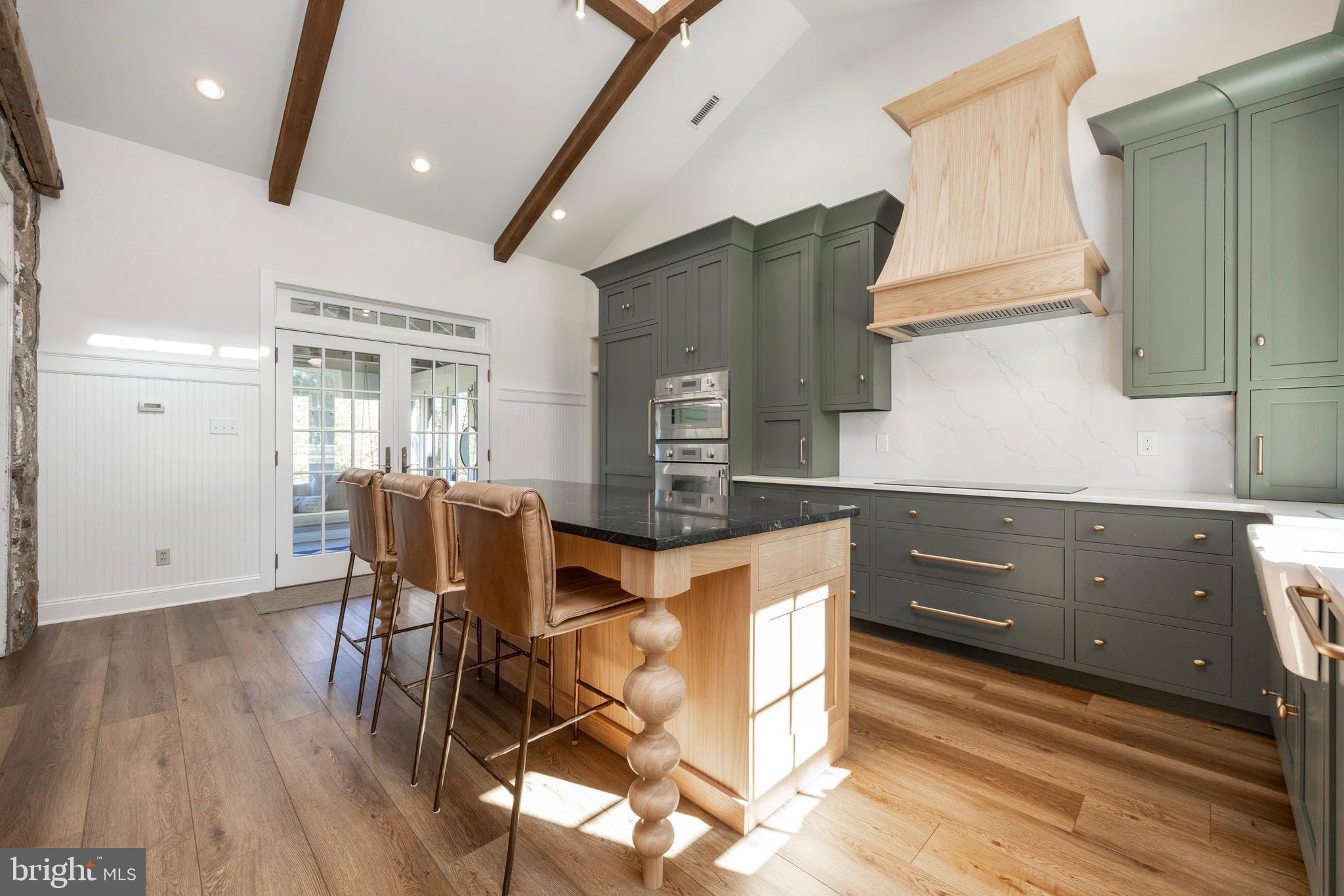AMBLESIDE DOWNS - Residential