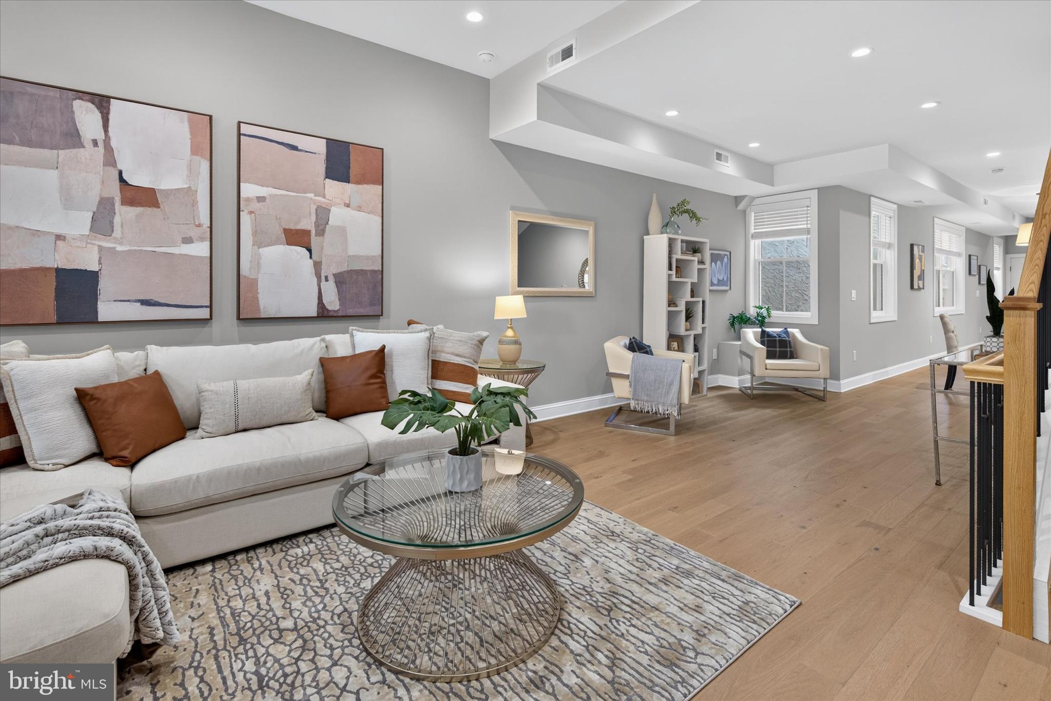ART MUSEUM AREA - Residential