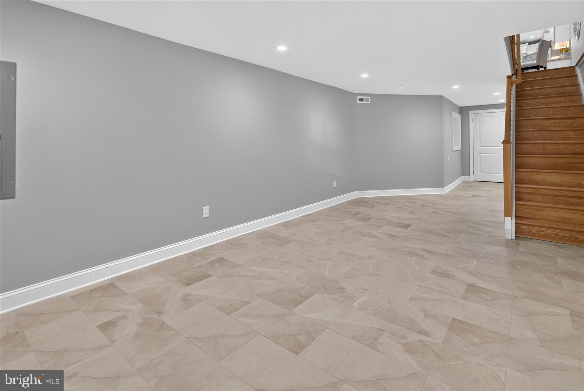 ART MUSEUM AREA - Residential