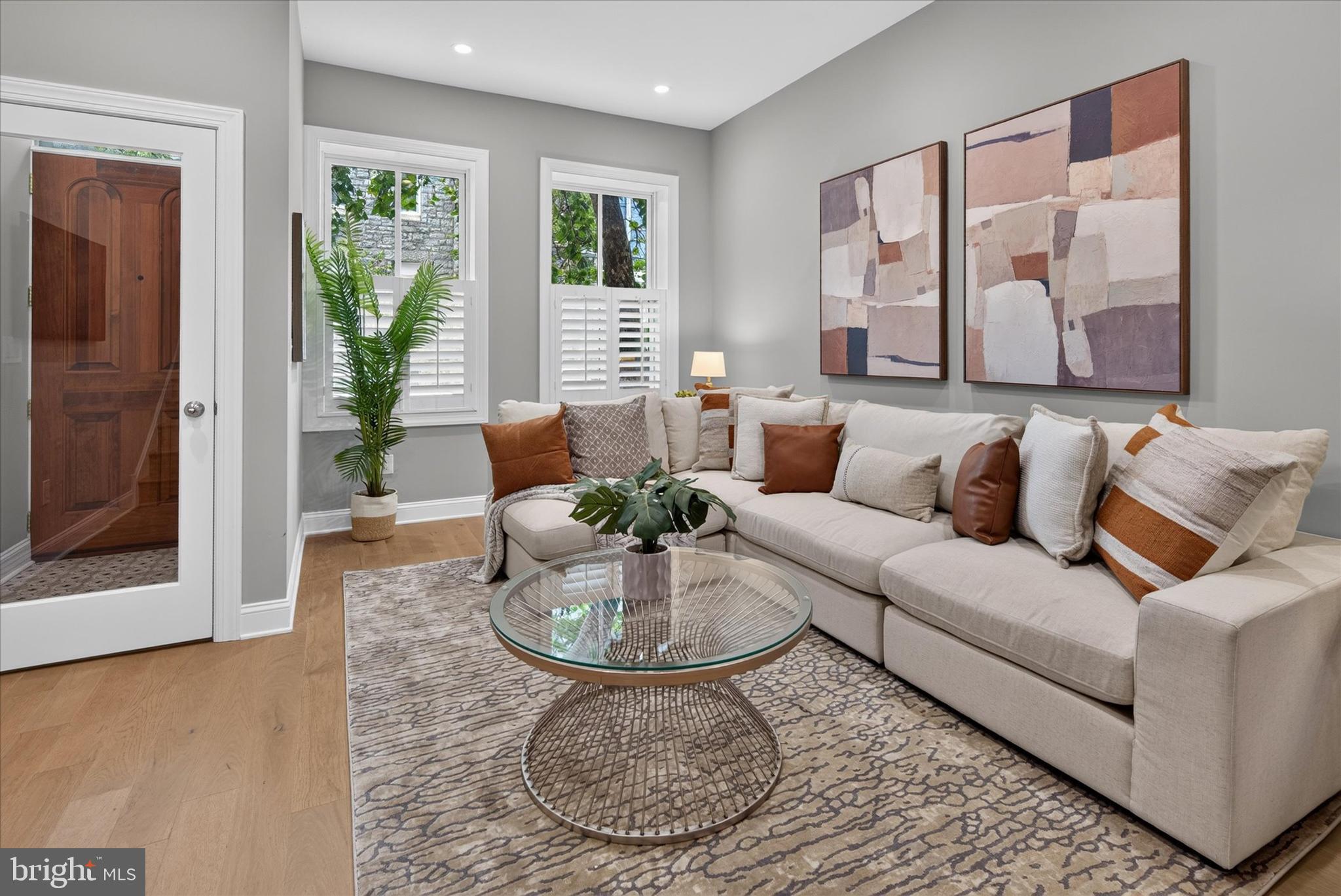 ART MUSEUM AREA - Residential