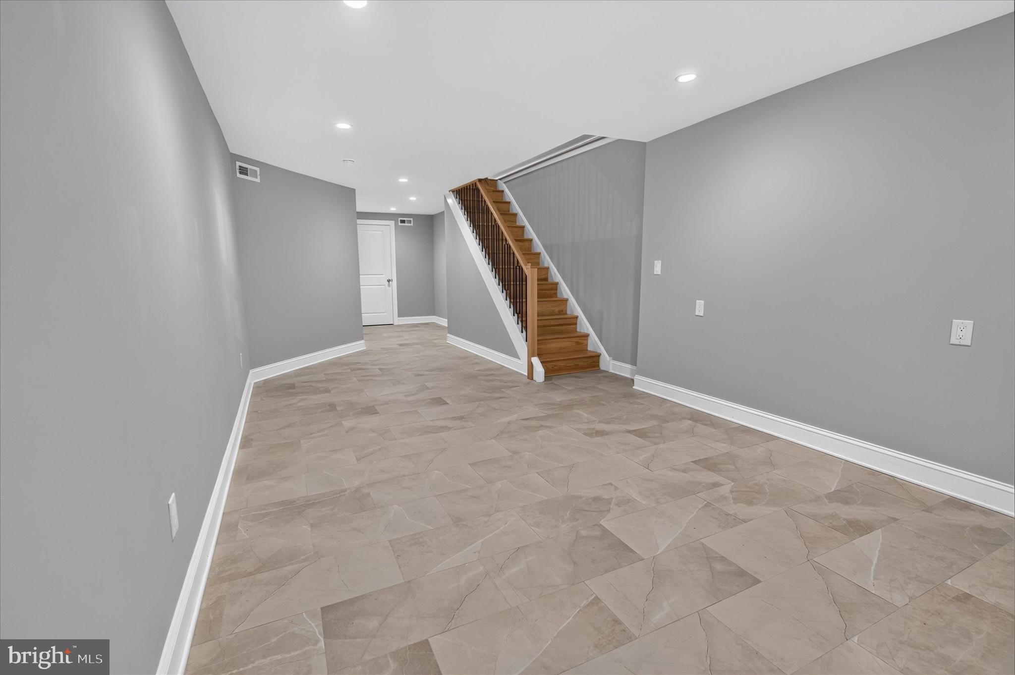 ART MUSEUM AREA - Residential