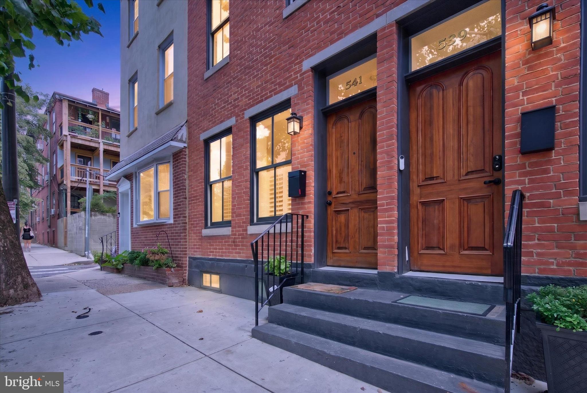 ART MUSEUM AREA - Residential