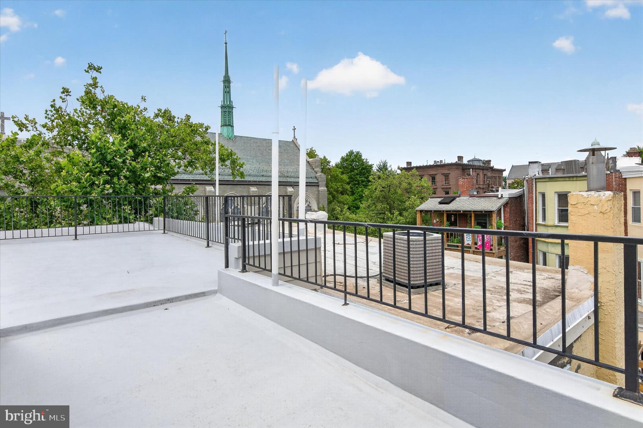 ART MUSEUM AREA - Residential