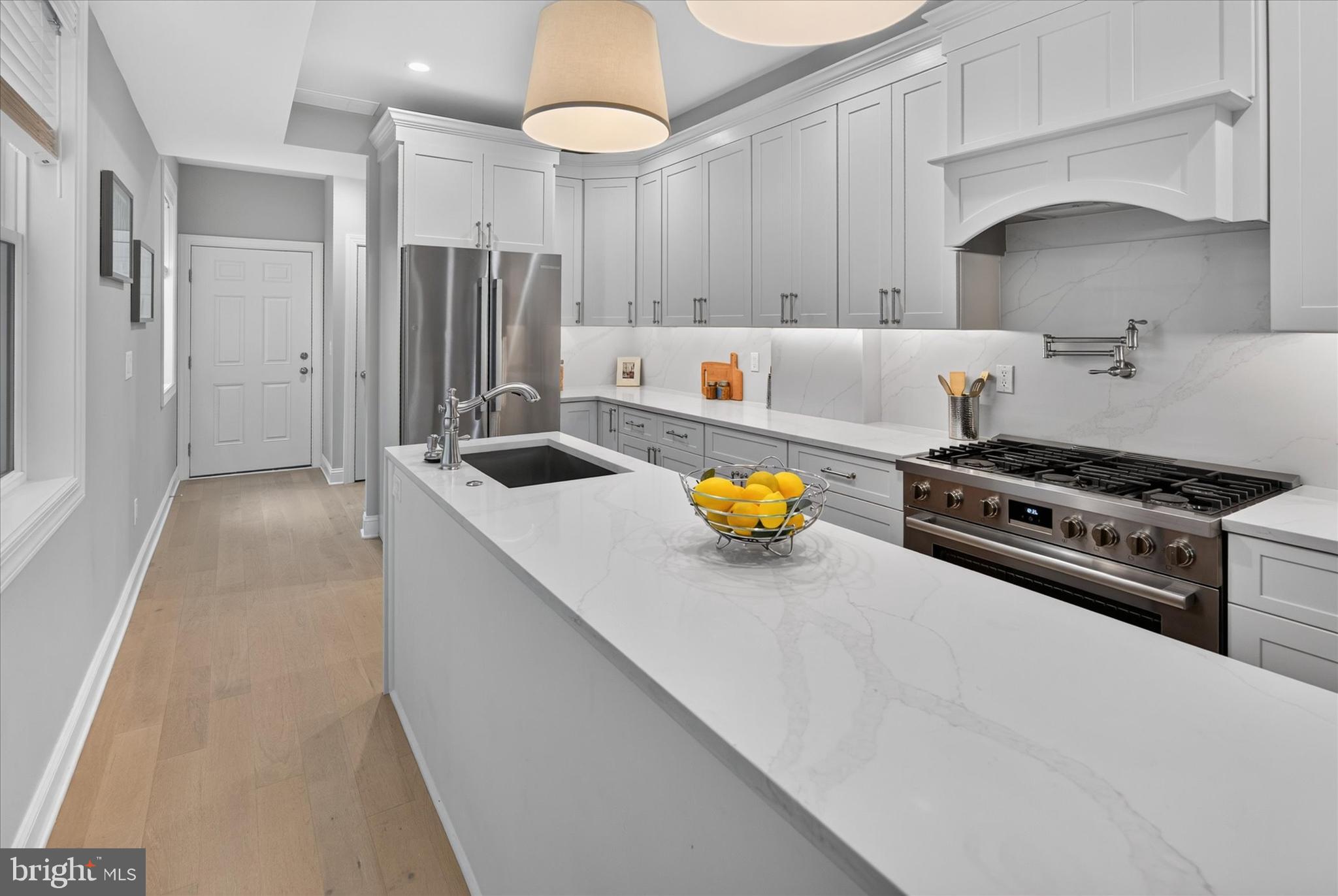 ART MUSEUM AREA - Residential