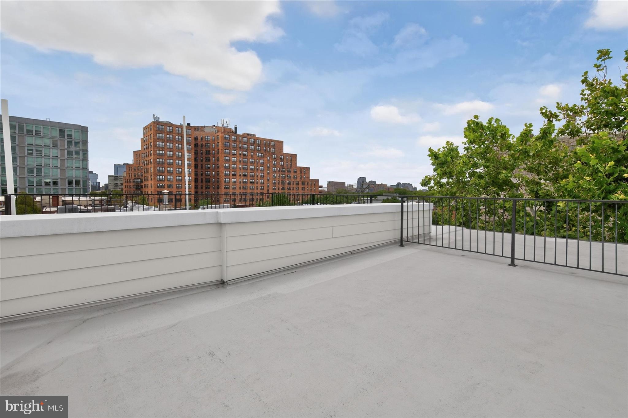 ART MUSEUM AREA - Residential