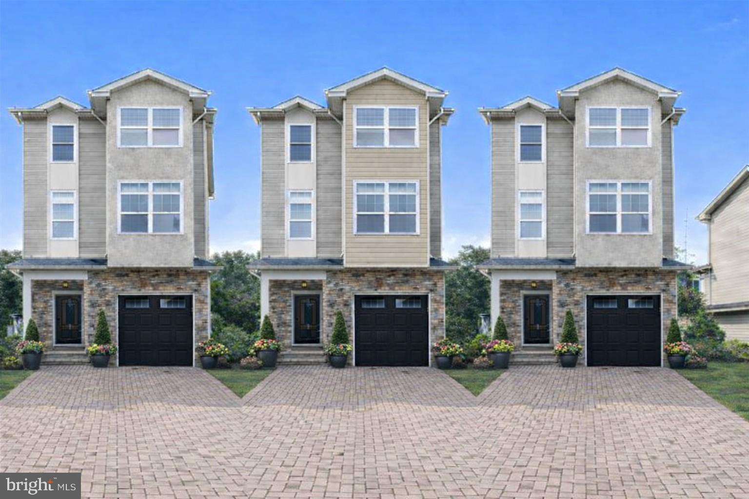 DEARNLEY PARK - Residential