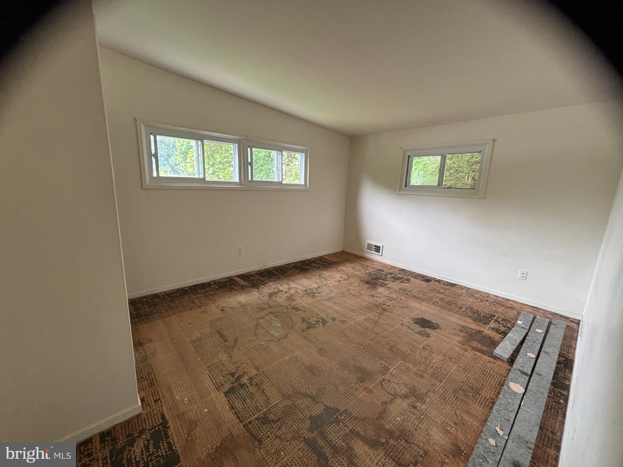 TWINBROOK FOREST - Residential