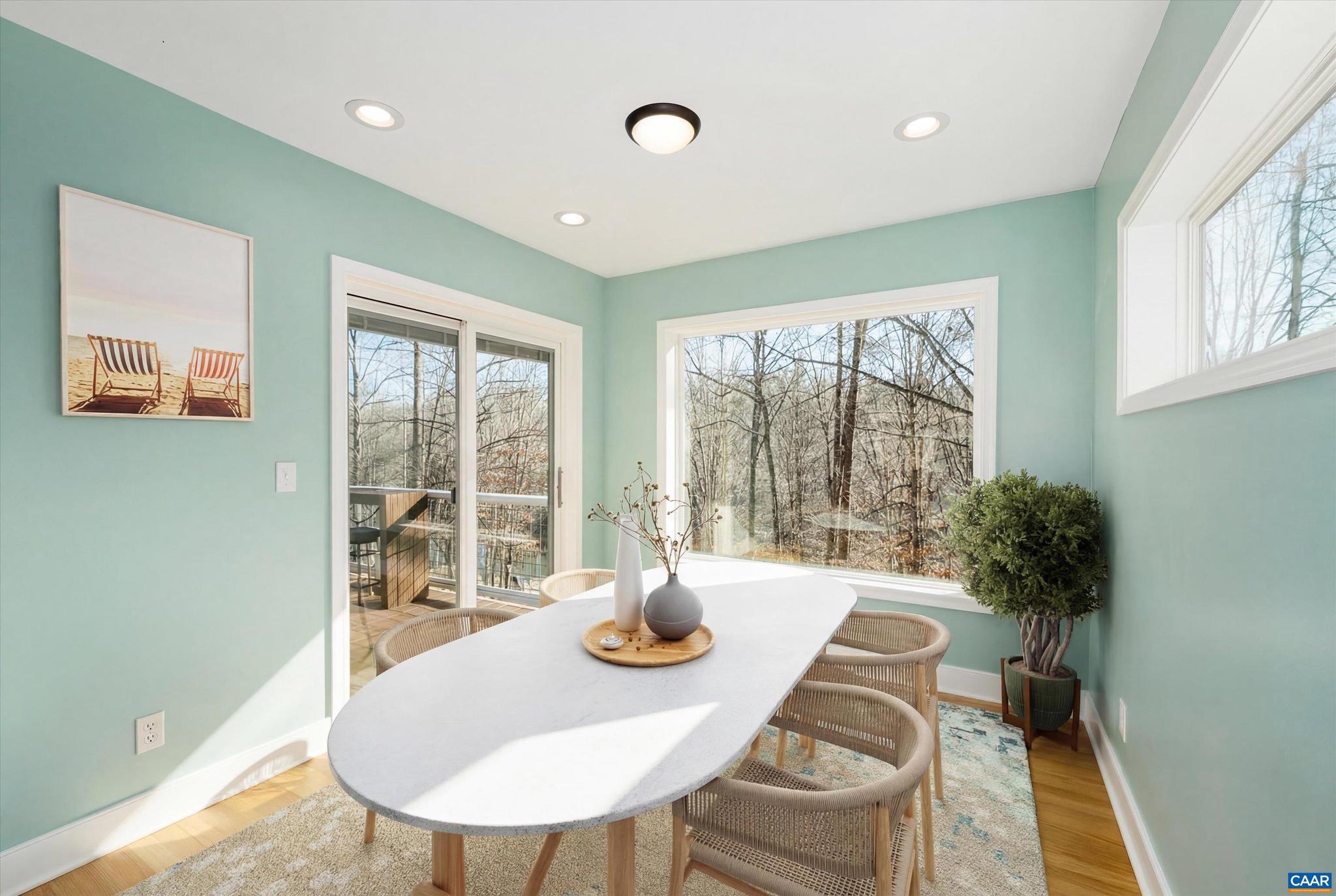 LAKE MONTICELLO - Residential
