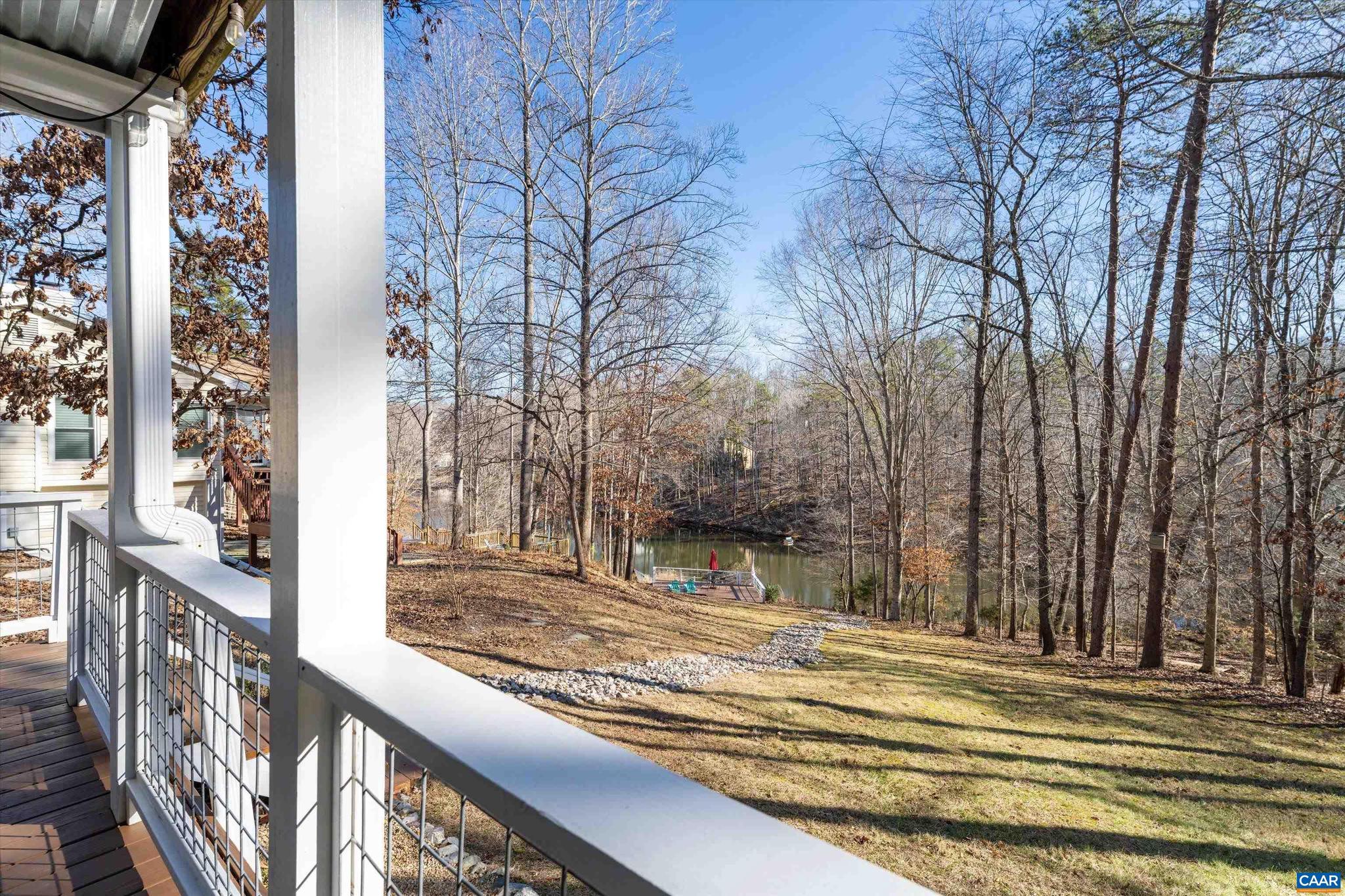 LAKE MONTICELLO - Residential