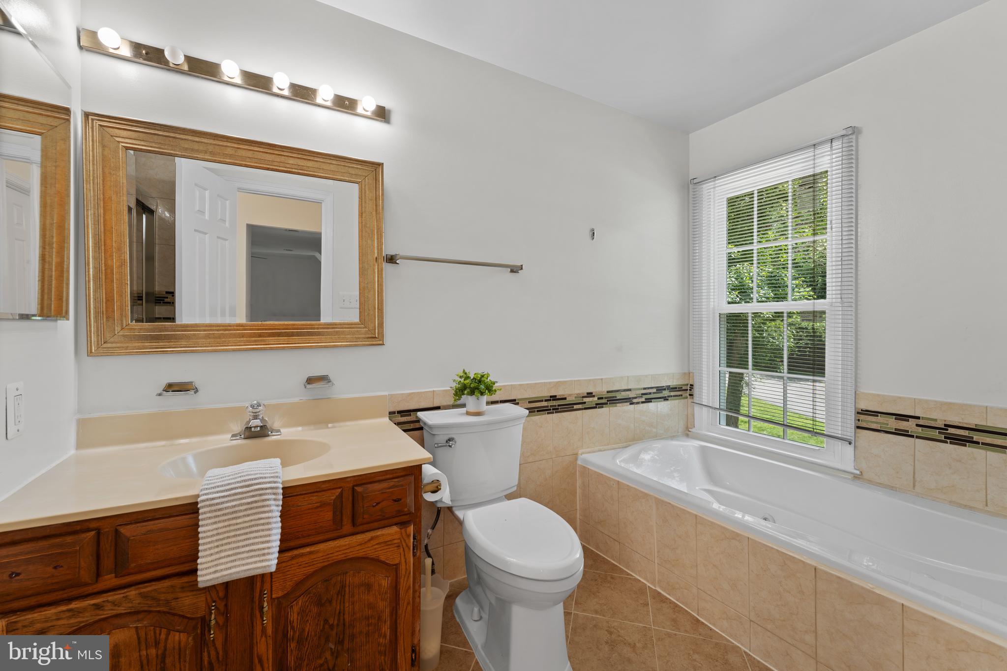 RIVERS EDGE - Residential