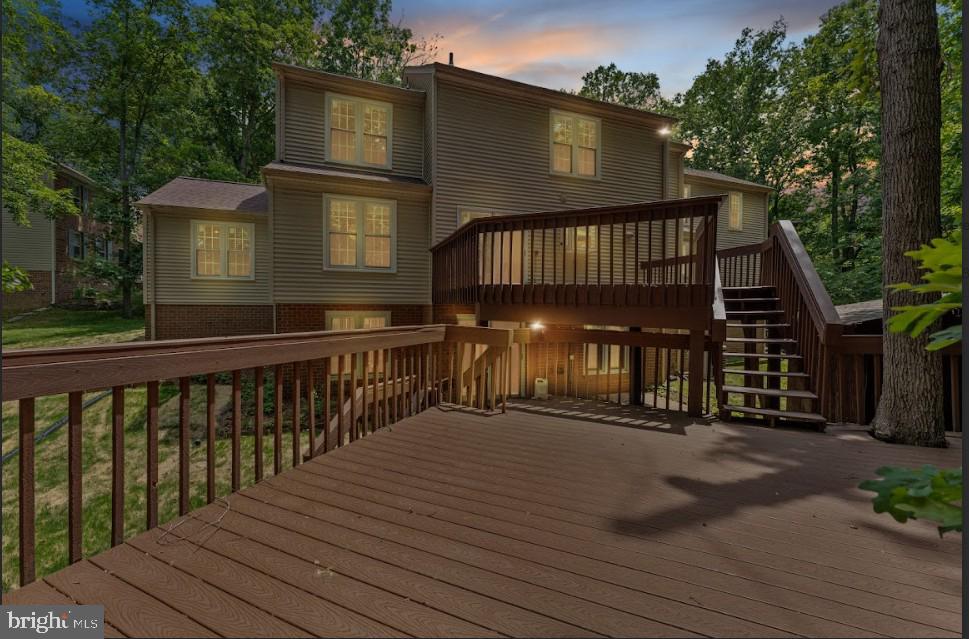 RIVERS EDGE - Residential