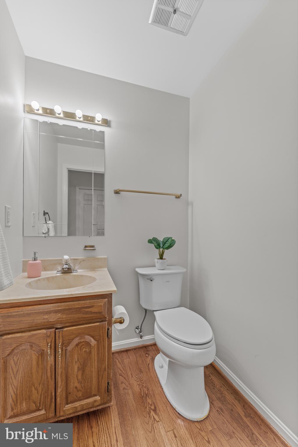 RIVERS EDGE - Residential