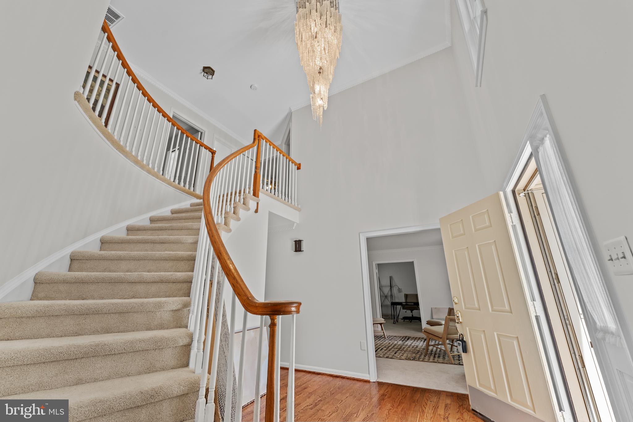 RIVERS EDGE - Residential