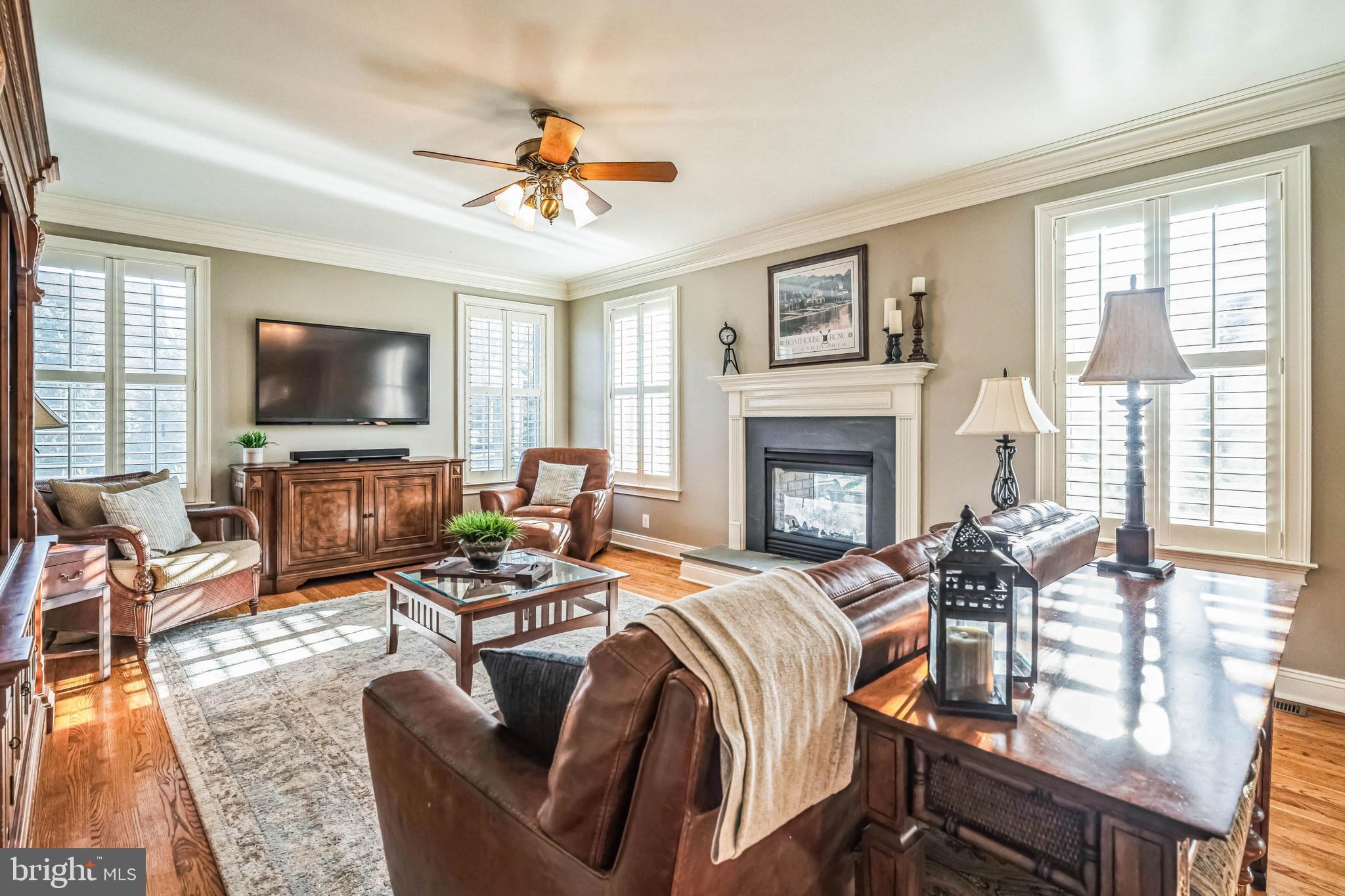 MAPLEWOOD - Residential