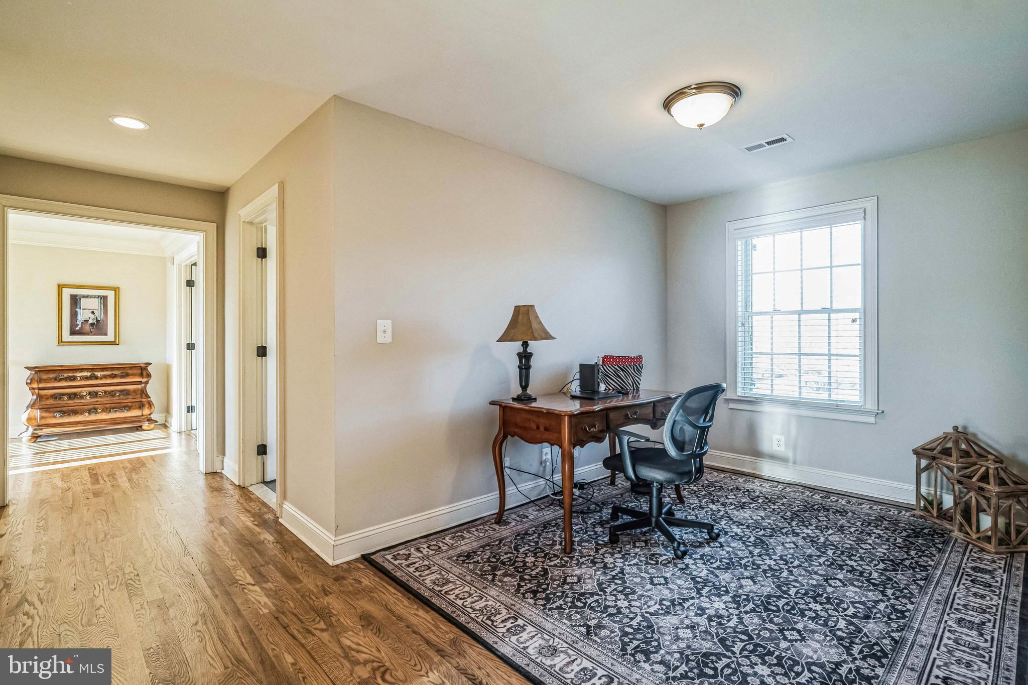MAPLEWOOD - Residential