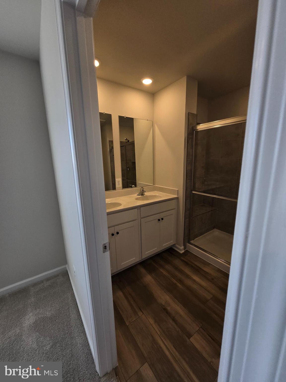 SHENANDOAH SPRINGS - Residential Lease