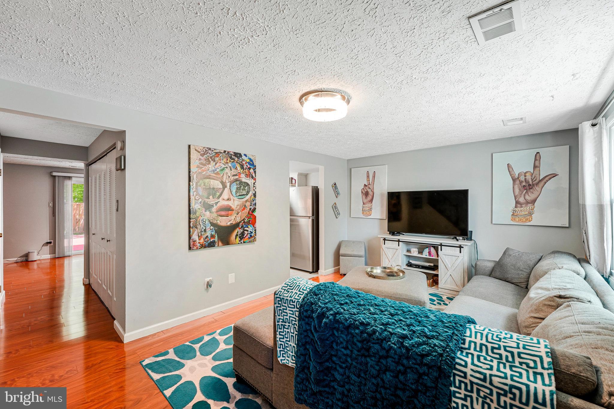 NEWINGTON FOREST - Residential