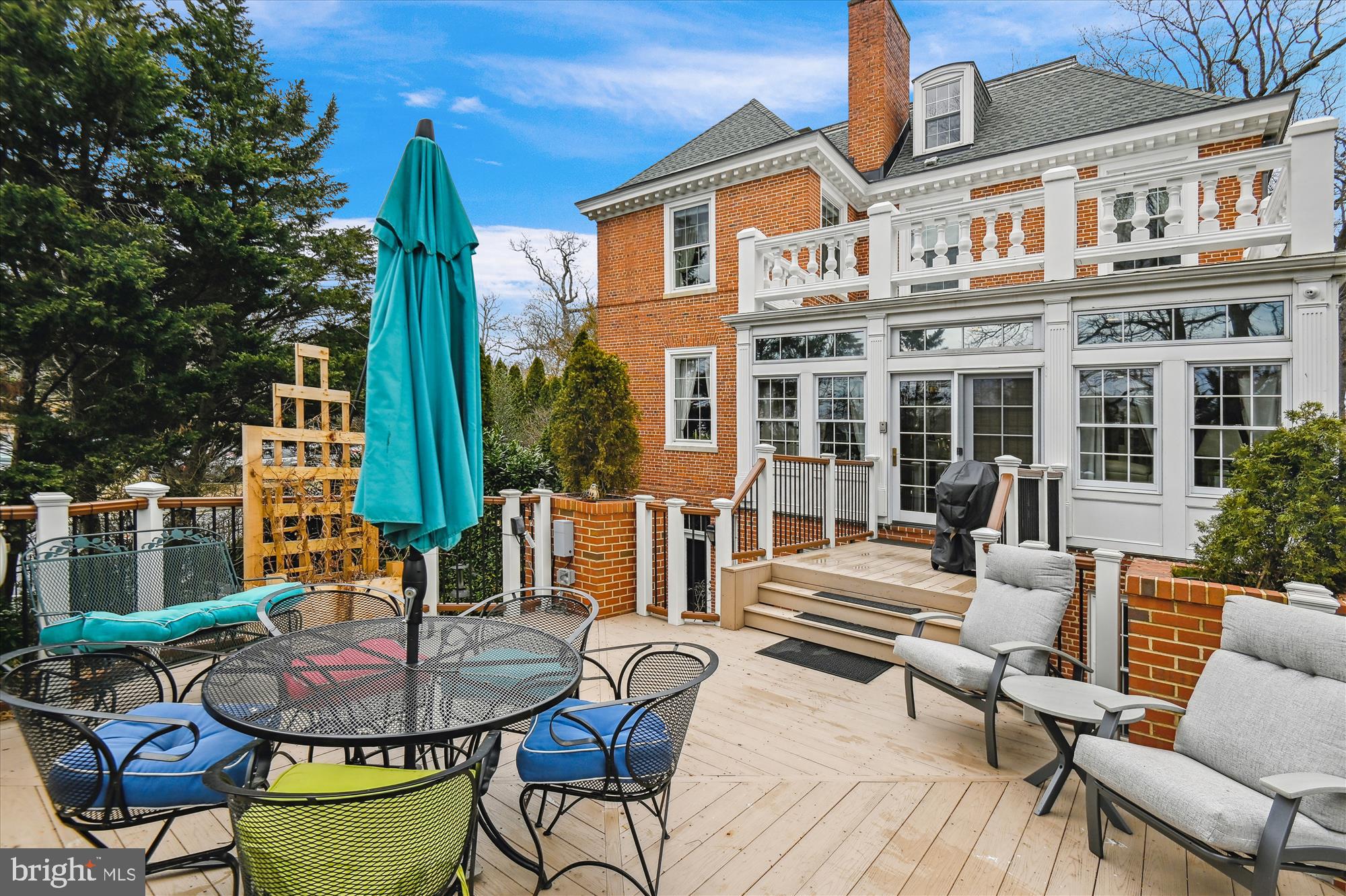 TUSCANY-CANTERBURY - Residential