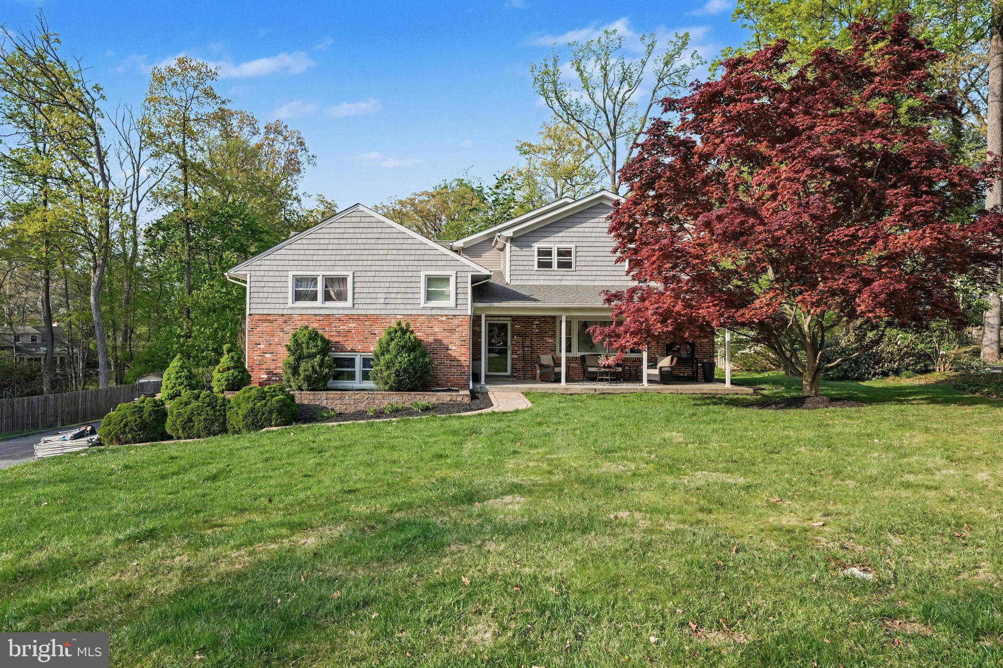 STRAFFORD VILLAGE - Residential
