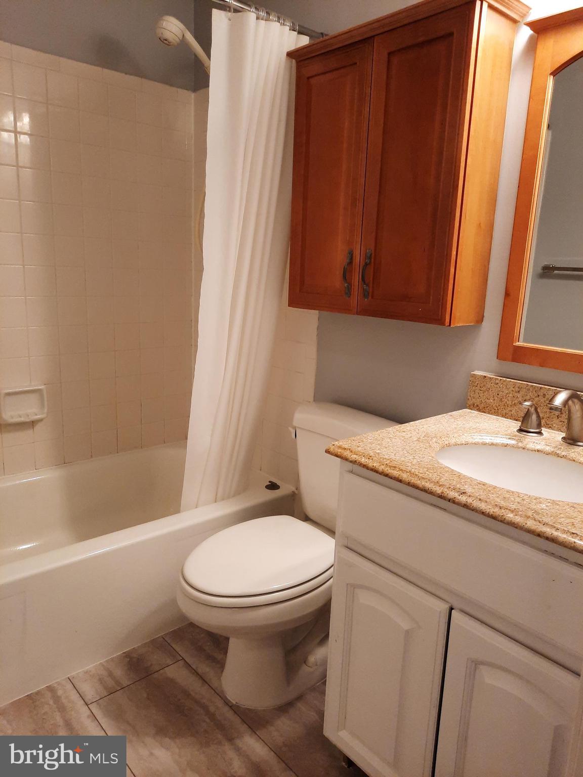 ORCHARD PLACE - Residential Lease
