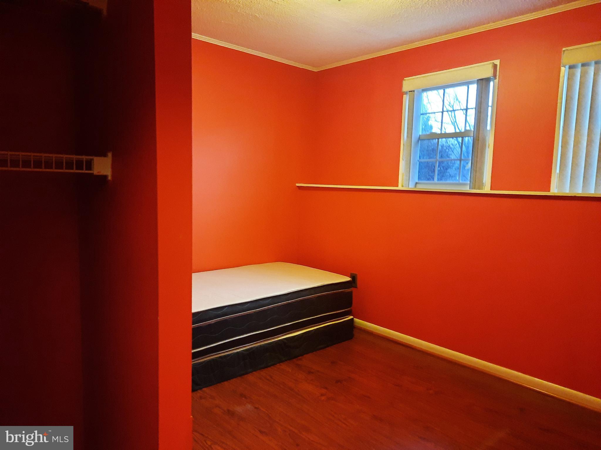 ORCHARD PLACE - Residential Lease