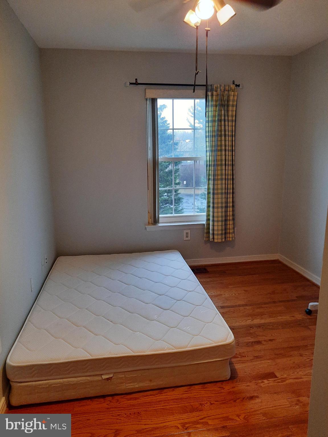 ORCHARD PLACE - Residential Lease