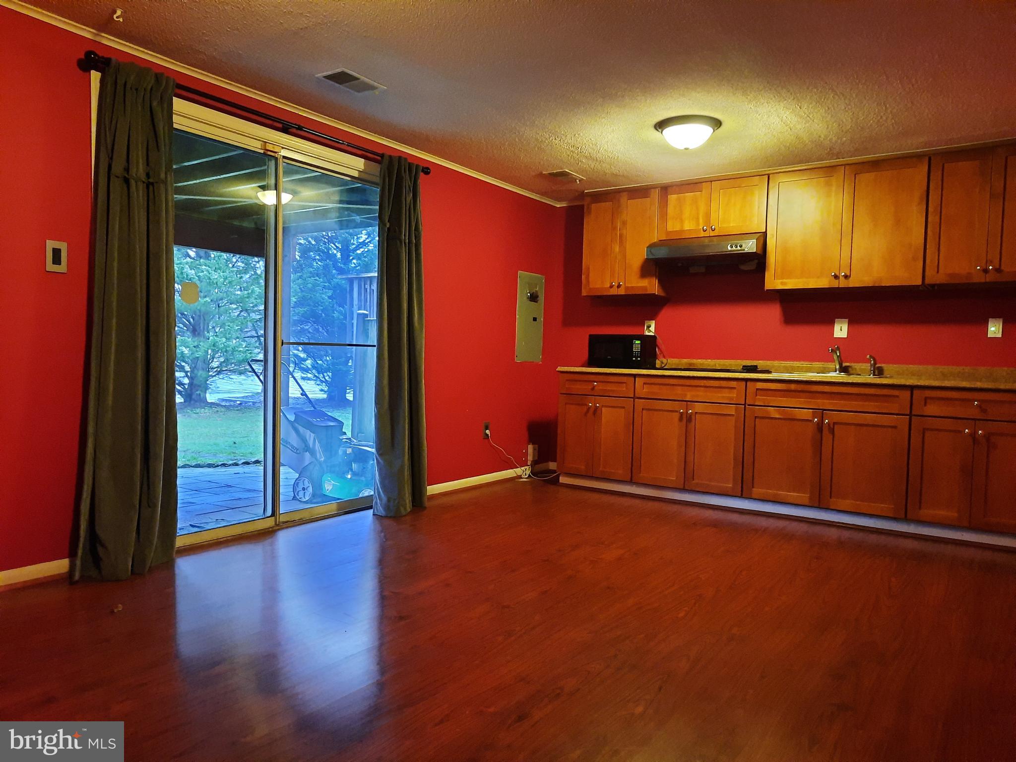 ORCHARD PLACE - Residential Lease