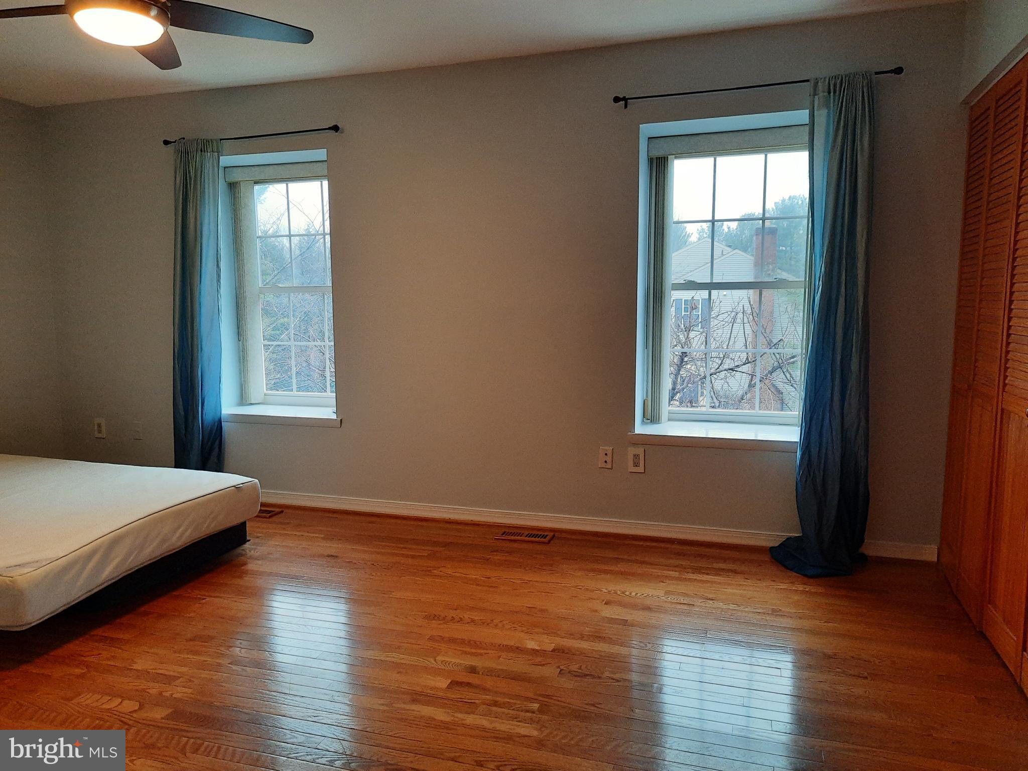 ORCHARD PLACE - Residential Lease